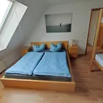 - Seensucht Am Zwenkauer Apartamento Zwenkau